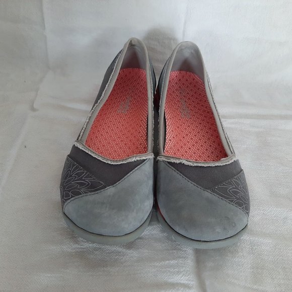 Columbia Techlite PFG Slip On Flat Women's 9.5 Grey Pink Omni Shield - Picture 2 of 5